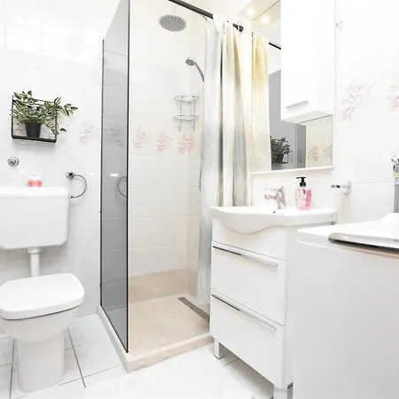 Dusan Apartment *