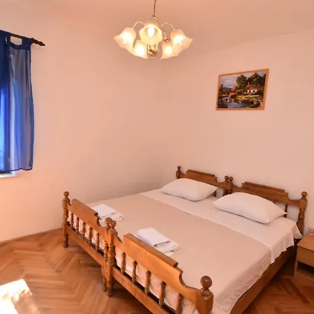 Dusan Apartament *